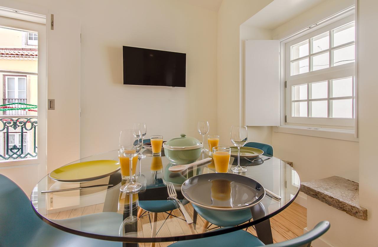 Design Apartment In Typical Alfama Лісабон Екстер'єр фото
